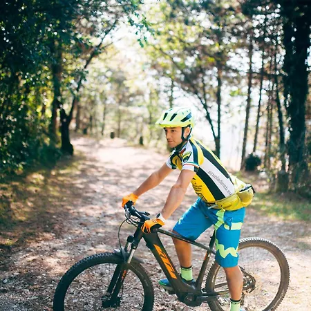 Borgo Le Vigne - L'acqua Vite Only Adults