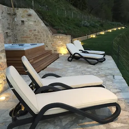 Borgo Le Vigne - L'acqua Vite Only Adults